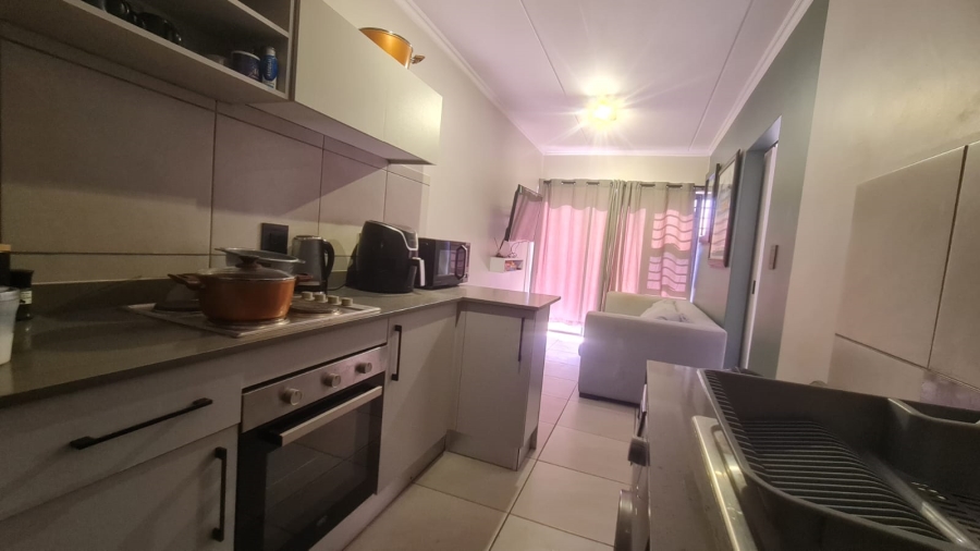 To Let 1 Bedroom Property for Rent in Belhar Western Cape